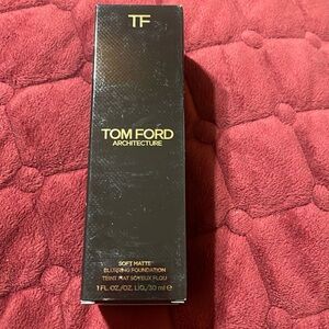 BN Tom Ford Architecture Soft Matte Blurr Foundation 1 oz/30ml